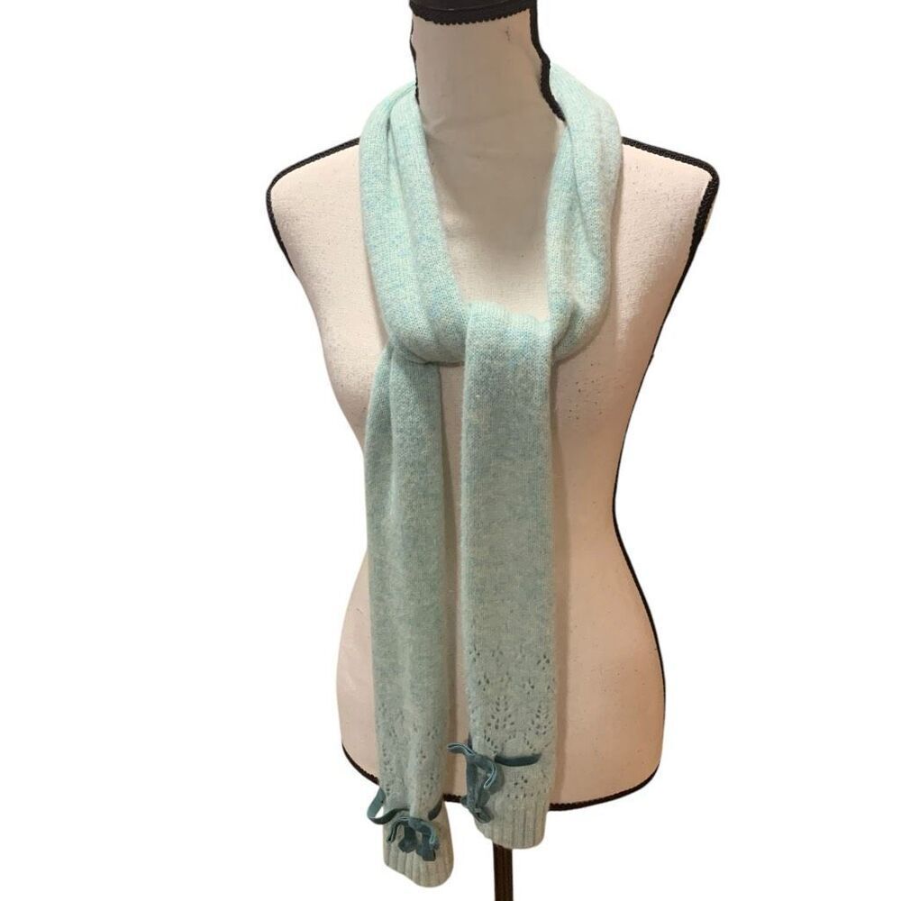 The Gap VNTG 2004 Holiday Christmas Knit Wool Scarf Velvet Bows, Green, 5”x35”‎